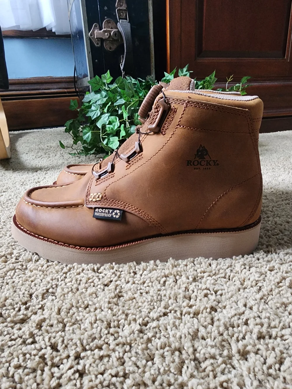 Rocky Tan Leather Chukka Boots with BOA-Style Closure